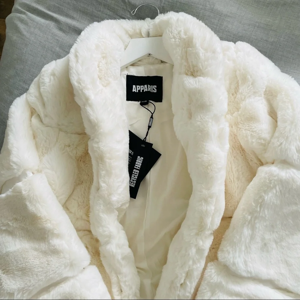 White Faux Fur Apparis Jacket Size XXS - Picture 3 of 3